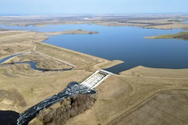 Flood Protection in the Great Plains: Moore Engineering Wins the 2023 Engineering Drone Video of the Year Competition