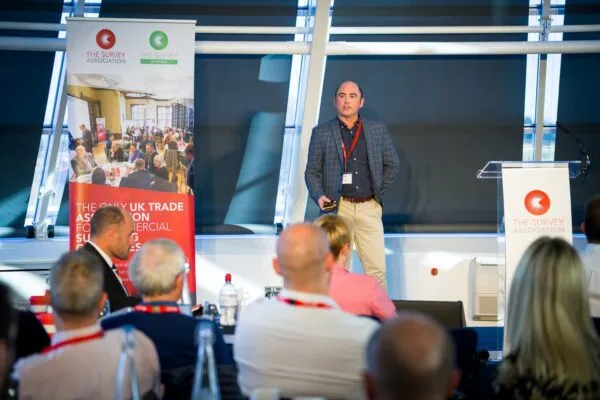 A complete series of guides to running a business, new from The Survey Association