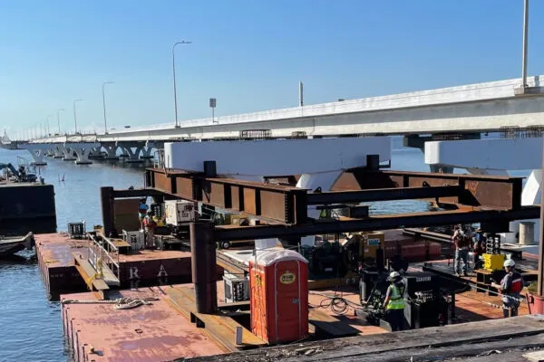 Cube Jacks Used to Set Challenging Bridge Trophies in Pensacola Bay