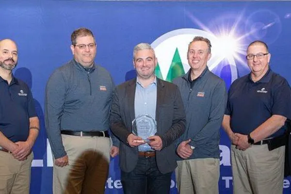 Simpson Strong-Tie Named LBM Advantage’s 2022 Specialties Vendor of the Year